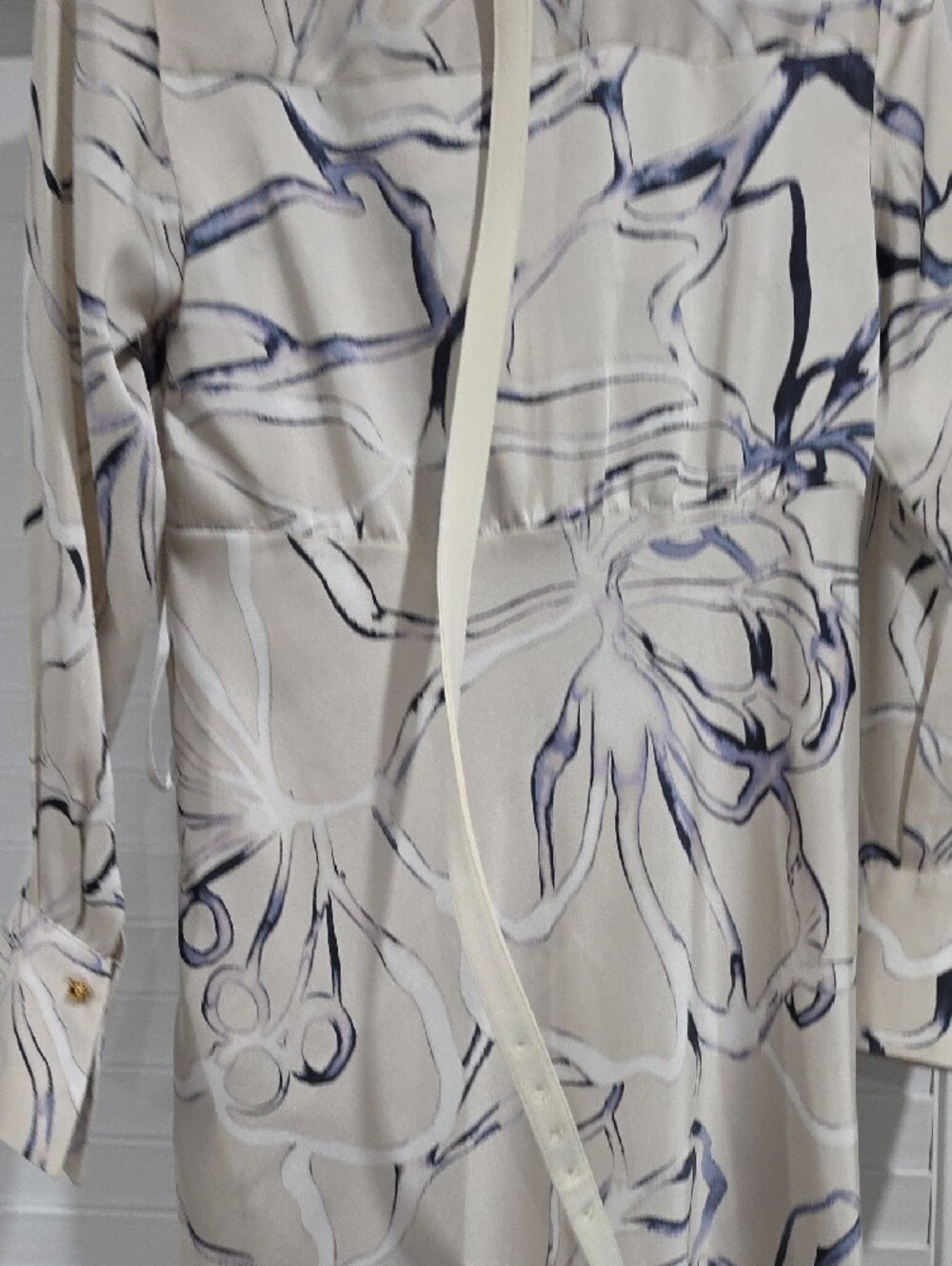Donna Karan Ivory Midi Dress with Black and Navy Abstract Print - Picture 3 of 3